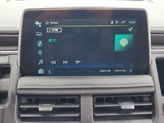 Used 2024 Chevrolet Tahoe Z71 w/ Luxury Package AWD/4WD image 14