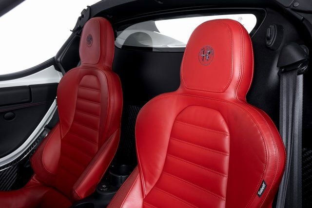 Used 2019 Alfa Romeo 4C Spider RWD image 17