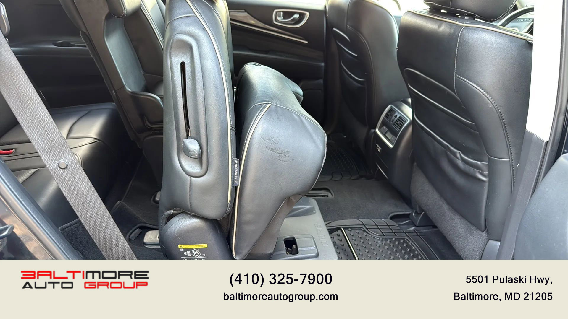 Used 2019 INFINITI QX60 Luxe w/ Essential Package image 30