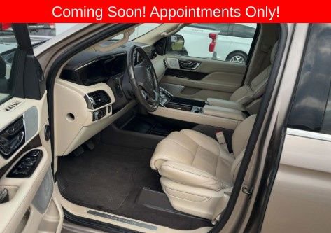 Used 2018 Lincoln Navigator Reserve w/ Technology Package image 3