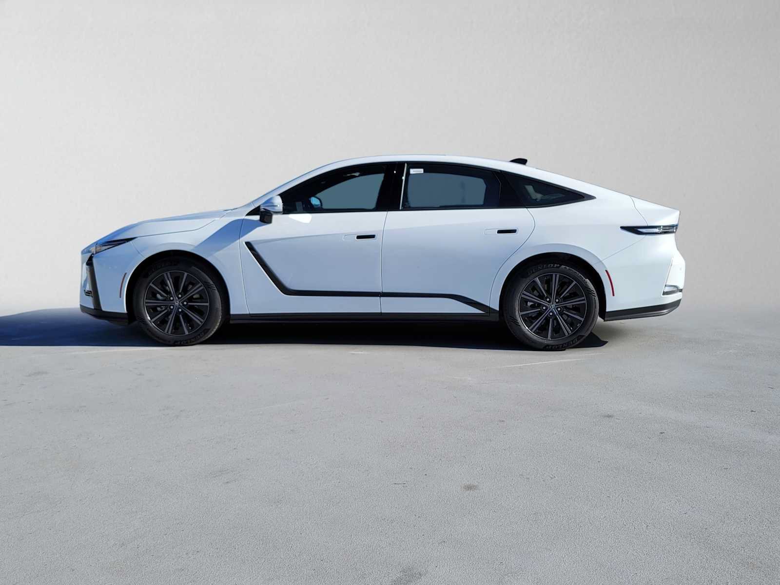 Used 2026 Lexus ES 350e w/ Convenience Package FWD image 6