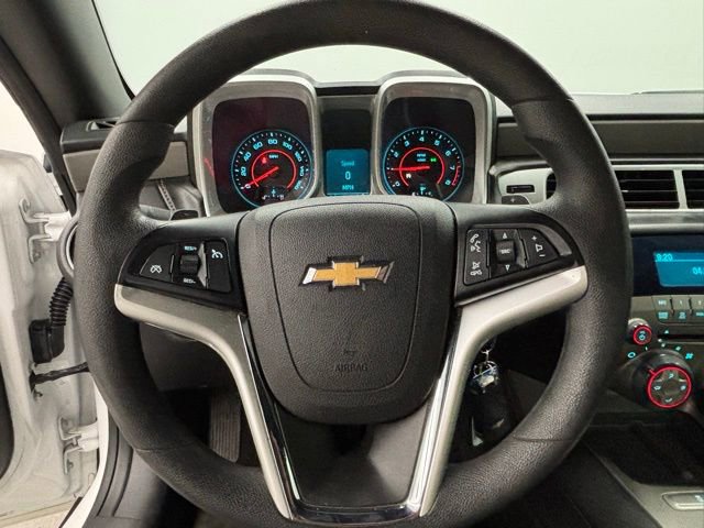 Used 2015 Chevrolet Camaro LS RWD image 14