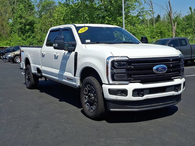 Used 2026 Ford F350 Platinum AWD/4WD image 2