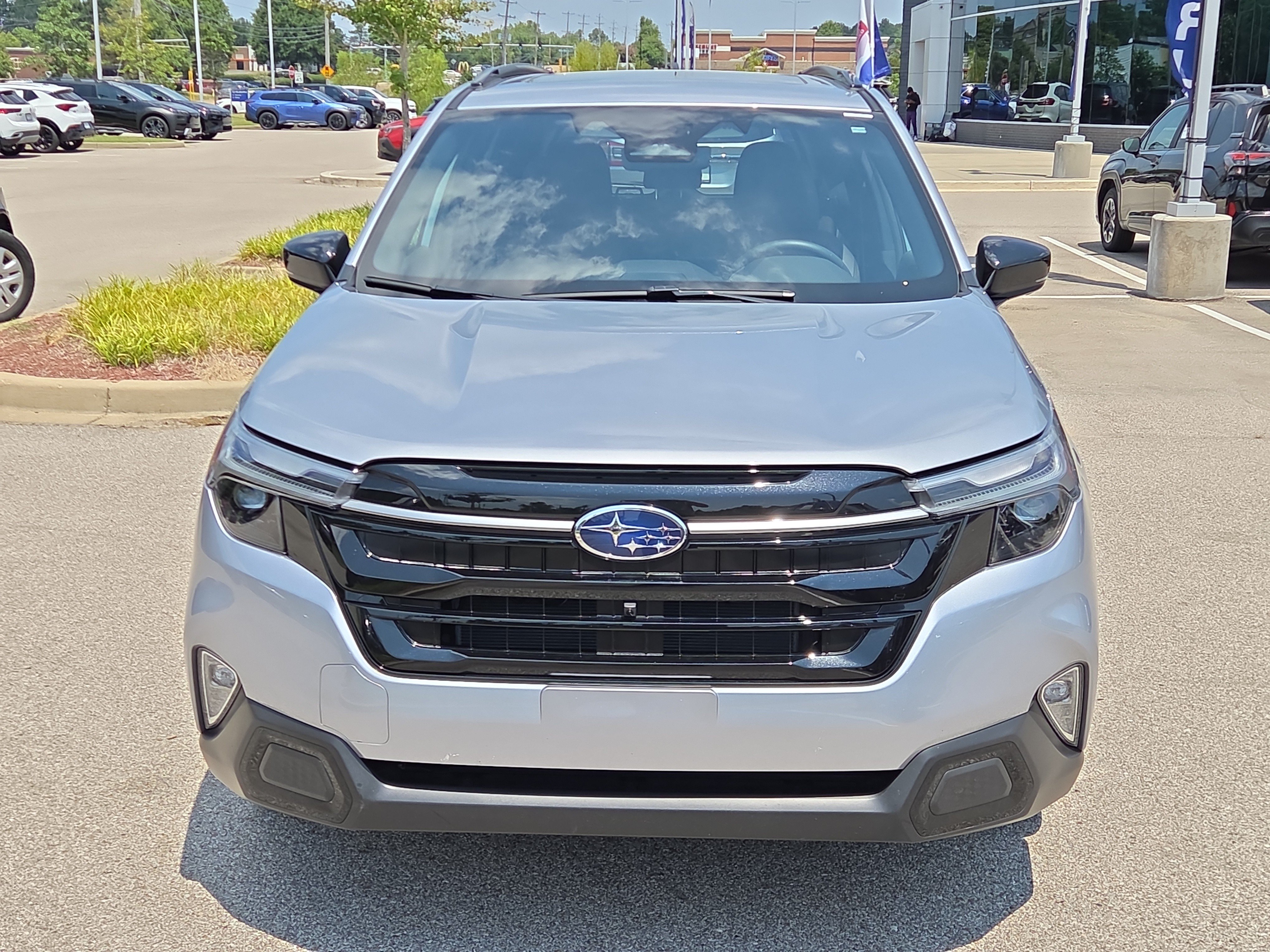 Certified 2025 Subaru Forester Touring AWD/4WD image 8