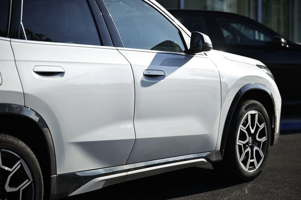 New 2026 BMW X1 xDrive28i w/ Convenience Package AWD/4WD image 7