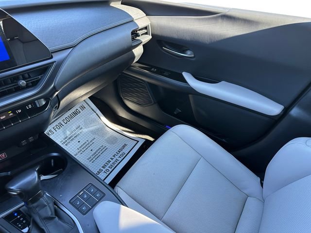 Used 2023 Lexus UX 250h FWD w/ Accessory Package (Z1) image 29