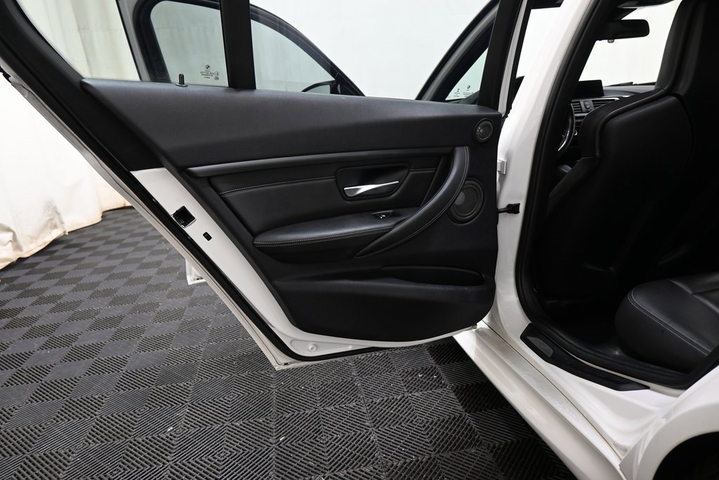 Used 2016 BMW M3 image 20