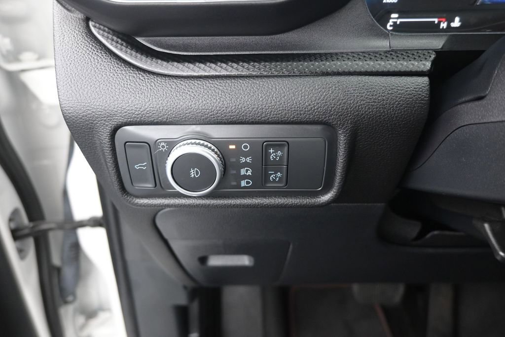 Used 2022 Ford Explorer ST-Line RWD image 24