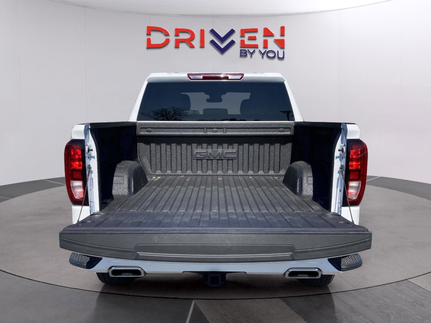 New 2026 GMC Sierra 1500 Elevation image 7