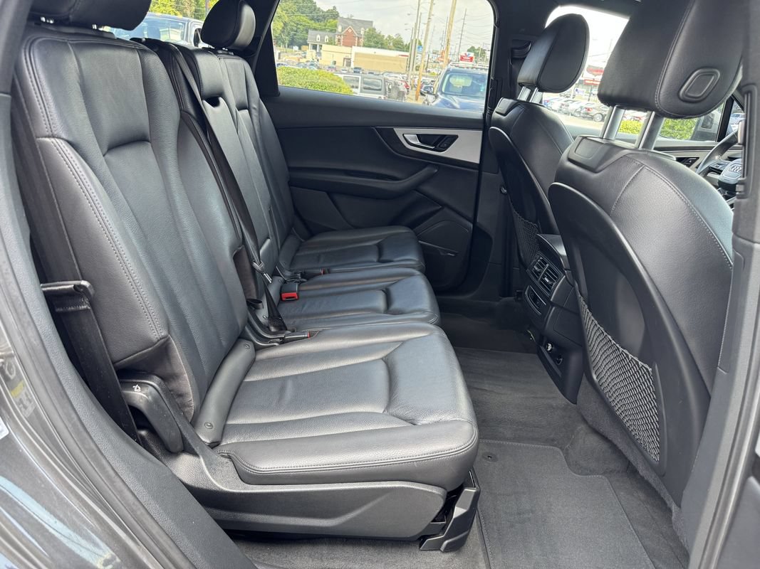 Used 2018 Audi Q7 2.0T Premium Plus w/ Premium Plus Package AWD/4WD image 14