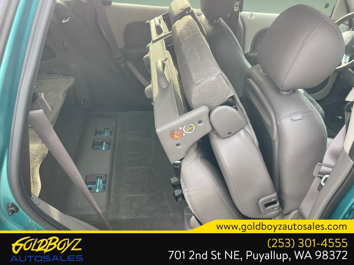 Used 2004 Chrysler PT Cruiser Limited w/ Chrome Accents Group FWD image 27