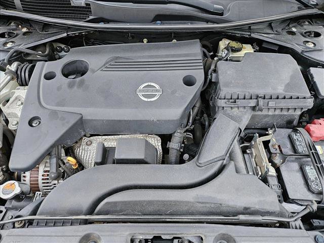Used 2015 Nissan Altima 2.5 SL w/ Moonroof Package image 23