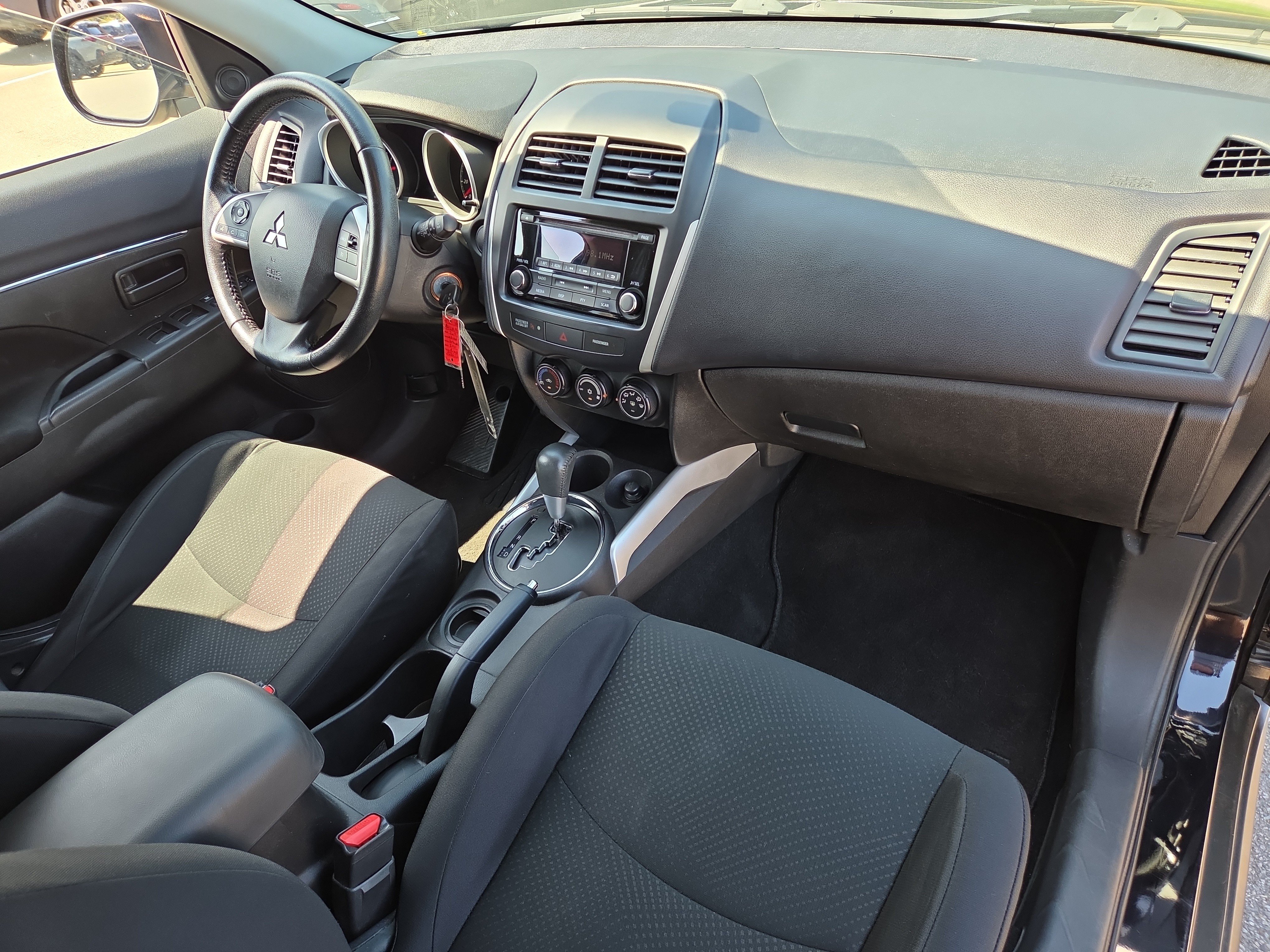 Used 2014 Mitsubishi Outlander Sport ES FWD image 16