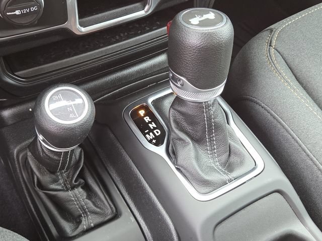 Used 2024 Jeep Wrangler Unlimited Sport AWD/4WD image 24