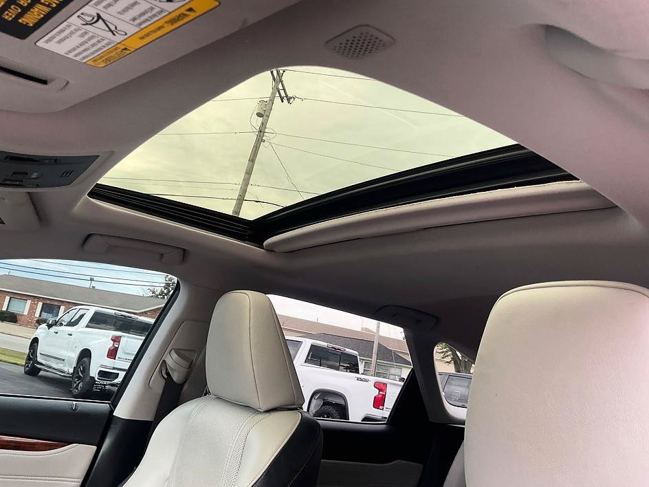 Used 2019 Lexus RX 350L AWD image 19