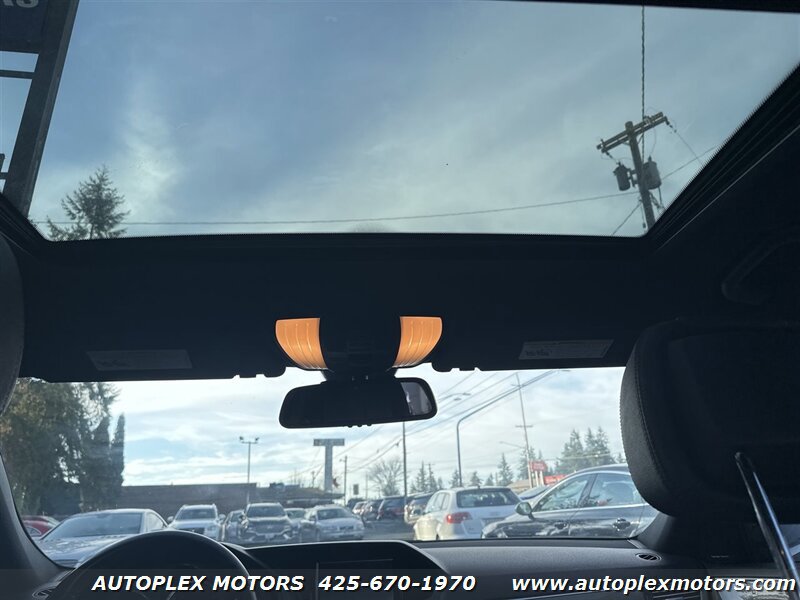 Used 2011 Mercedes-Benz E 550 Sedan image 17