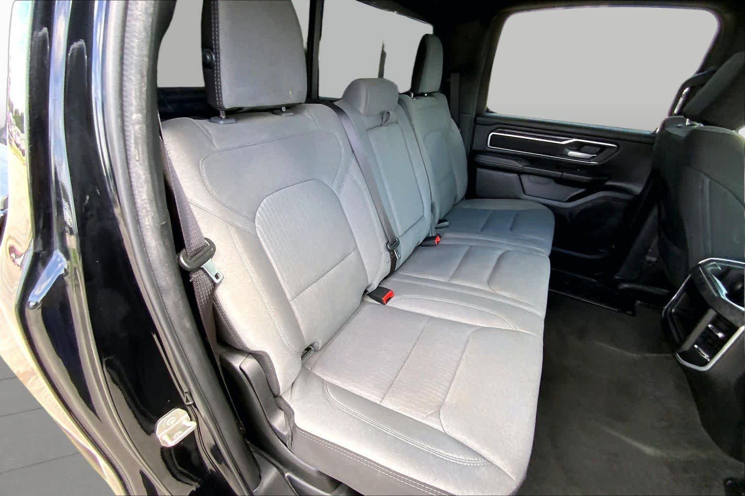 Used 2023 RAM 1500 Big Horn AWD/4WD image 37