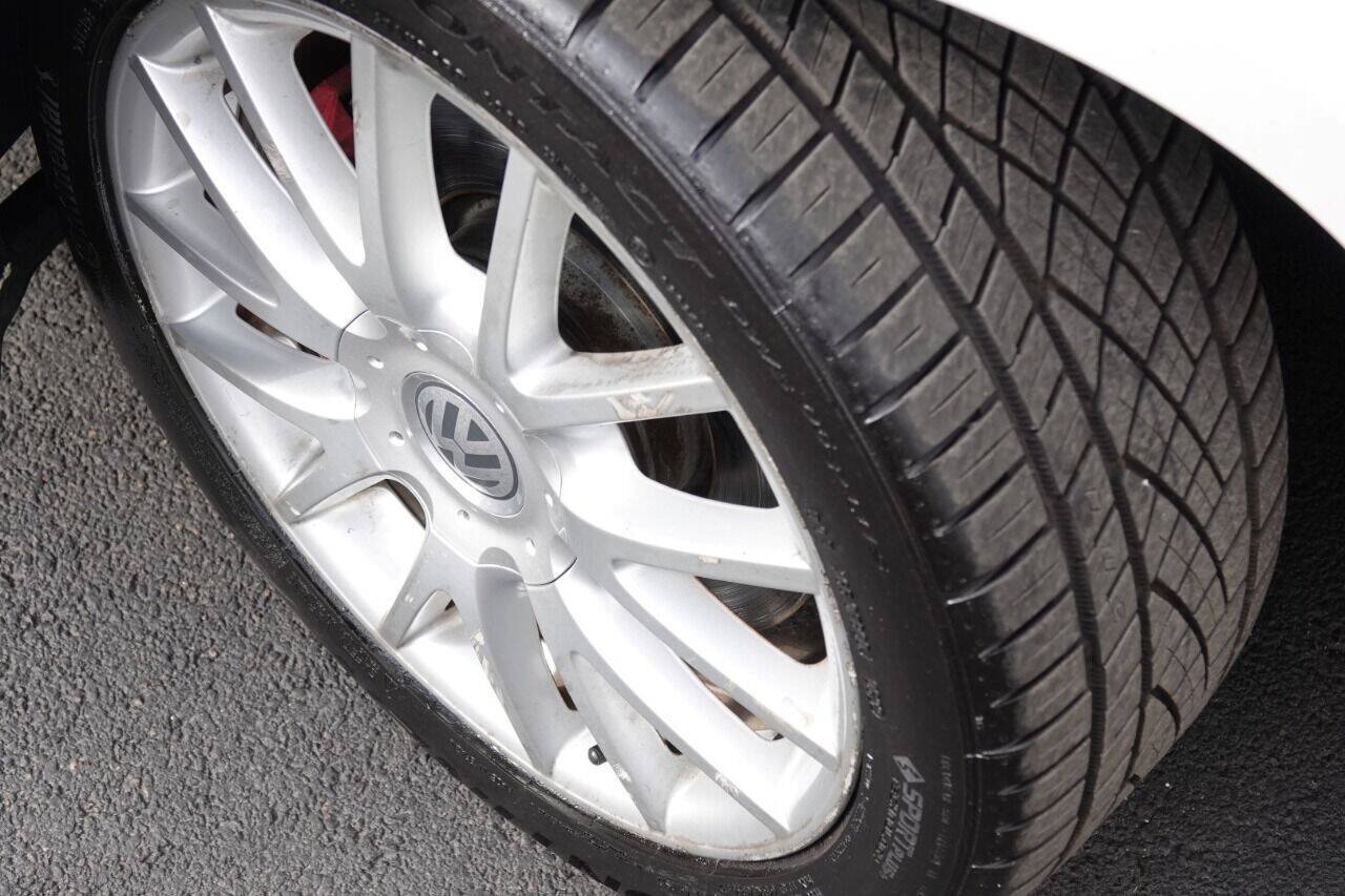 Used 2007 Volkswagen GTI 4-Door FWD image 31