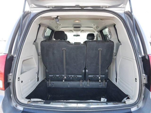 Used 2016 Dodge Grand Caravan SE w/ Quick Order Package 29E SE FWD image 19