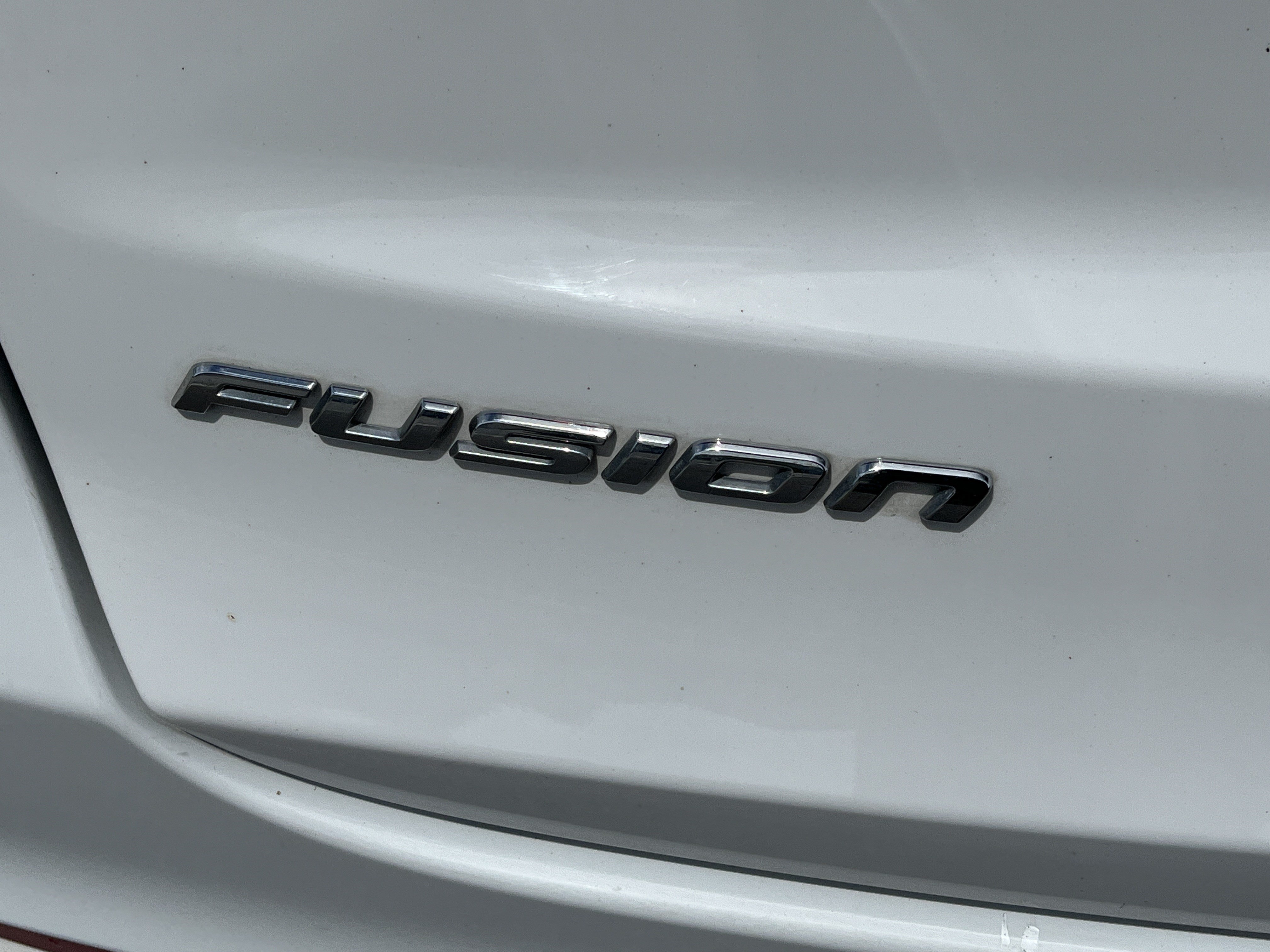 Used 2019 Ford Fusion SEL FWD image 26
