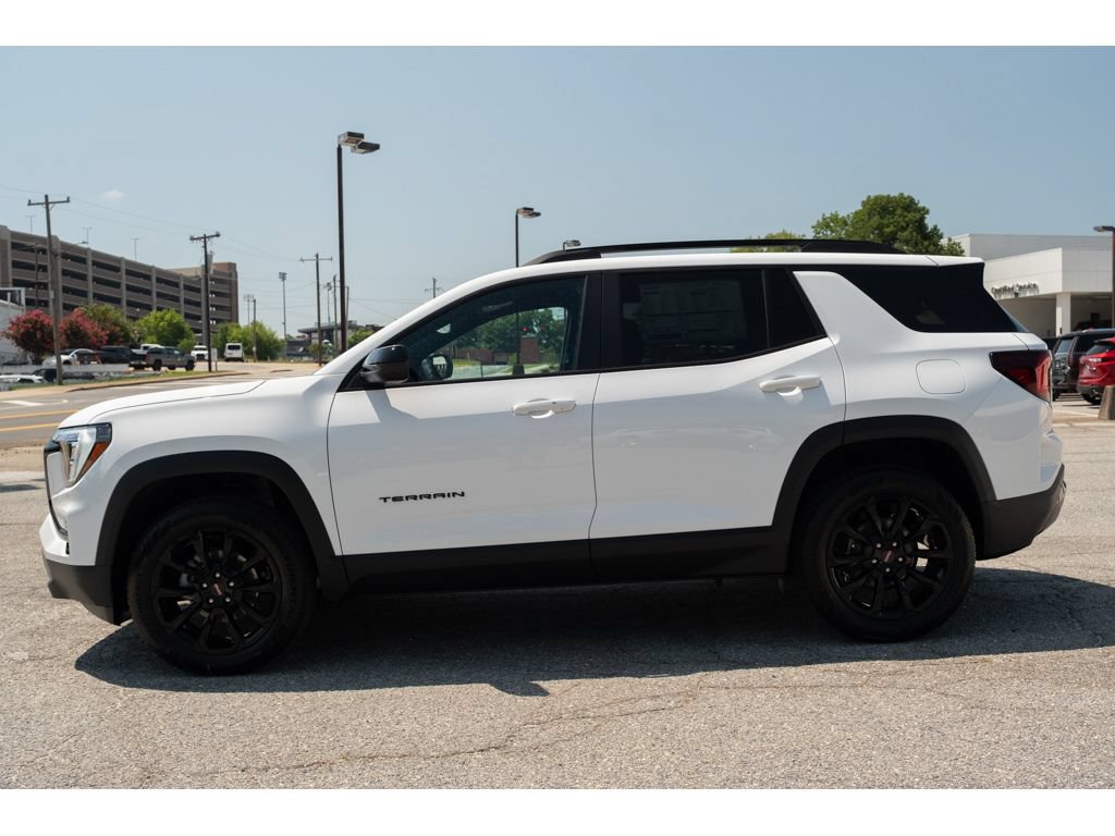 New 2027 GMC Terrain Elevation w/ Elevation Premium Package FWD image 5