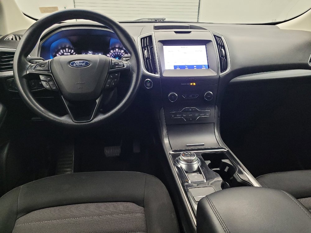 Used 2020 Ford Edge SE image 22