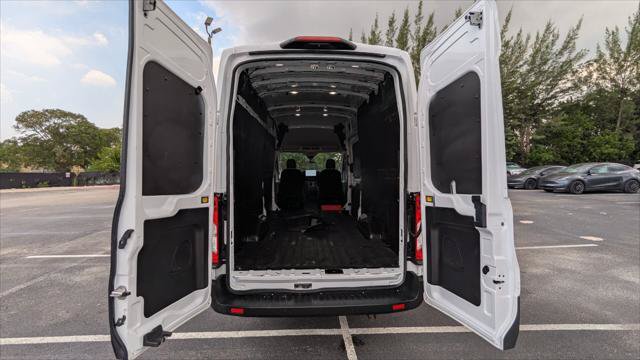 Used 2023 Ford E-Transit 148 High Roof Extended w/ Load Area Protection Package RWD image 16
