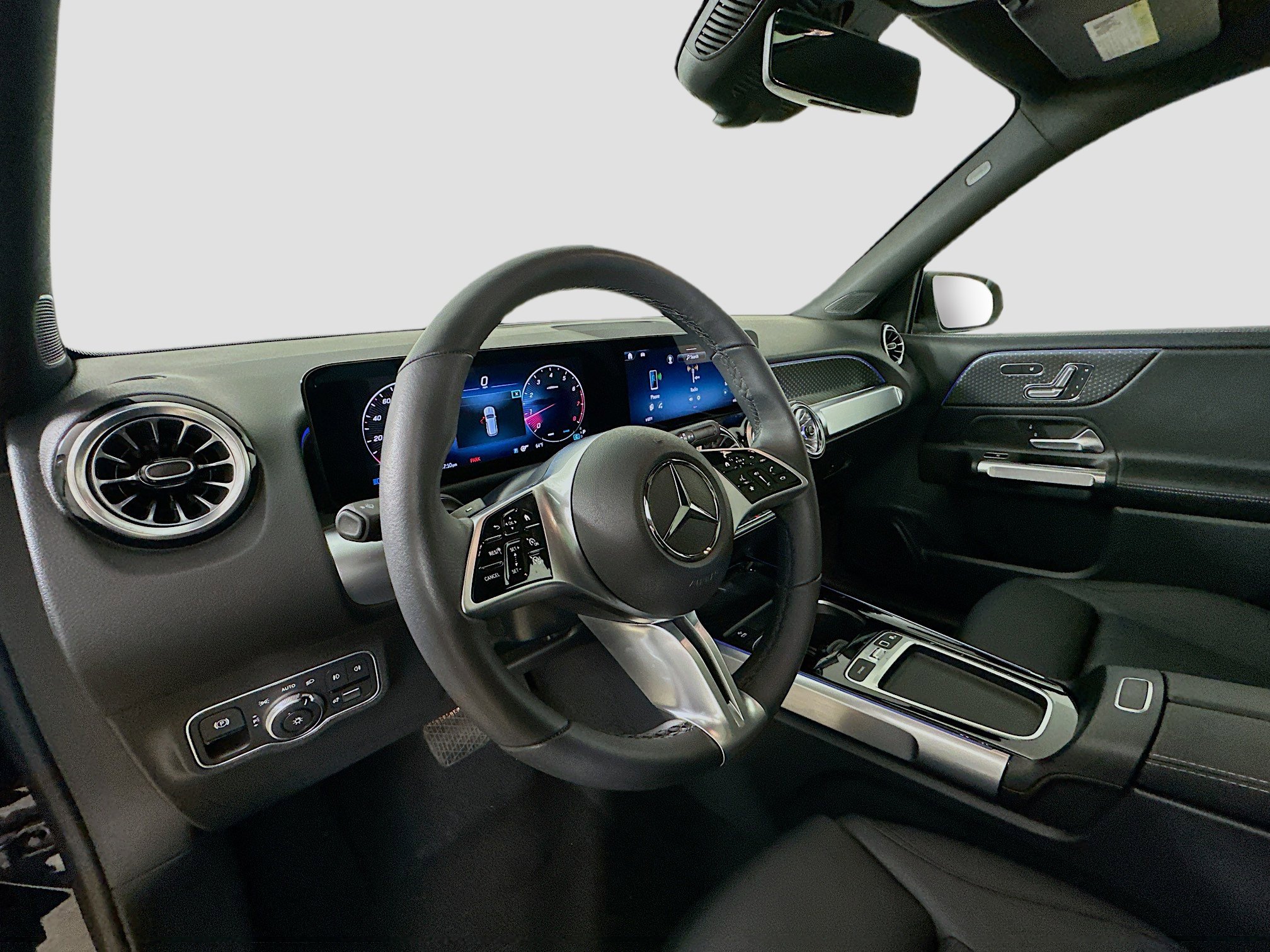 Certified 2025 Mercedes-Benz GLB 250 4MATIC image 9