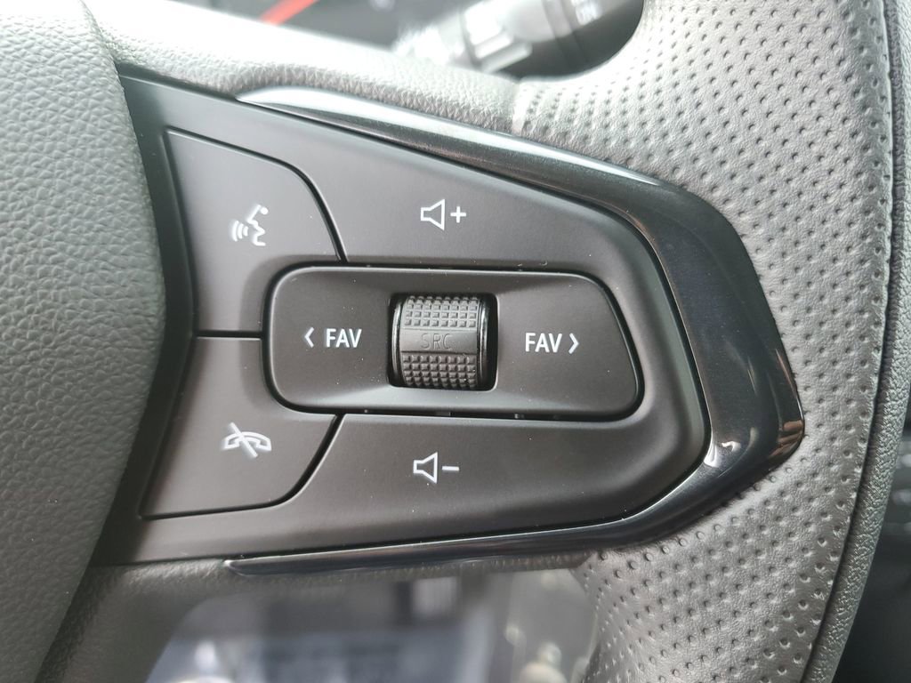 New 2026 Chevrolet Trax LS w/ Driver Confidence Package image 27
