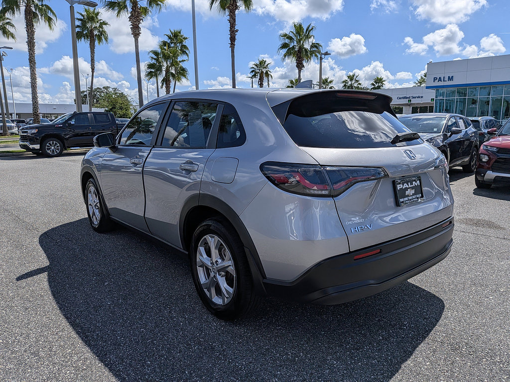 Used 2023 Honda HR-V LX image 32
