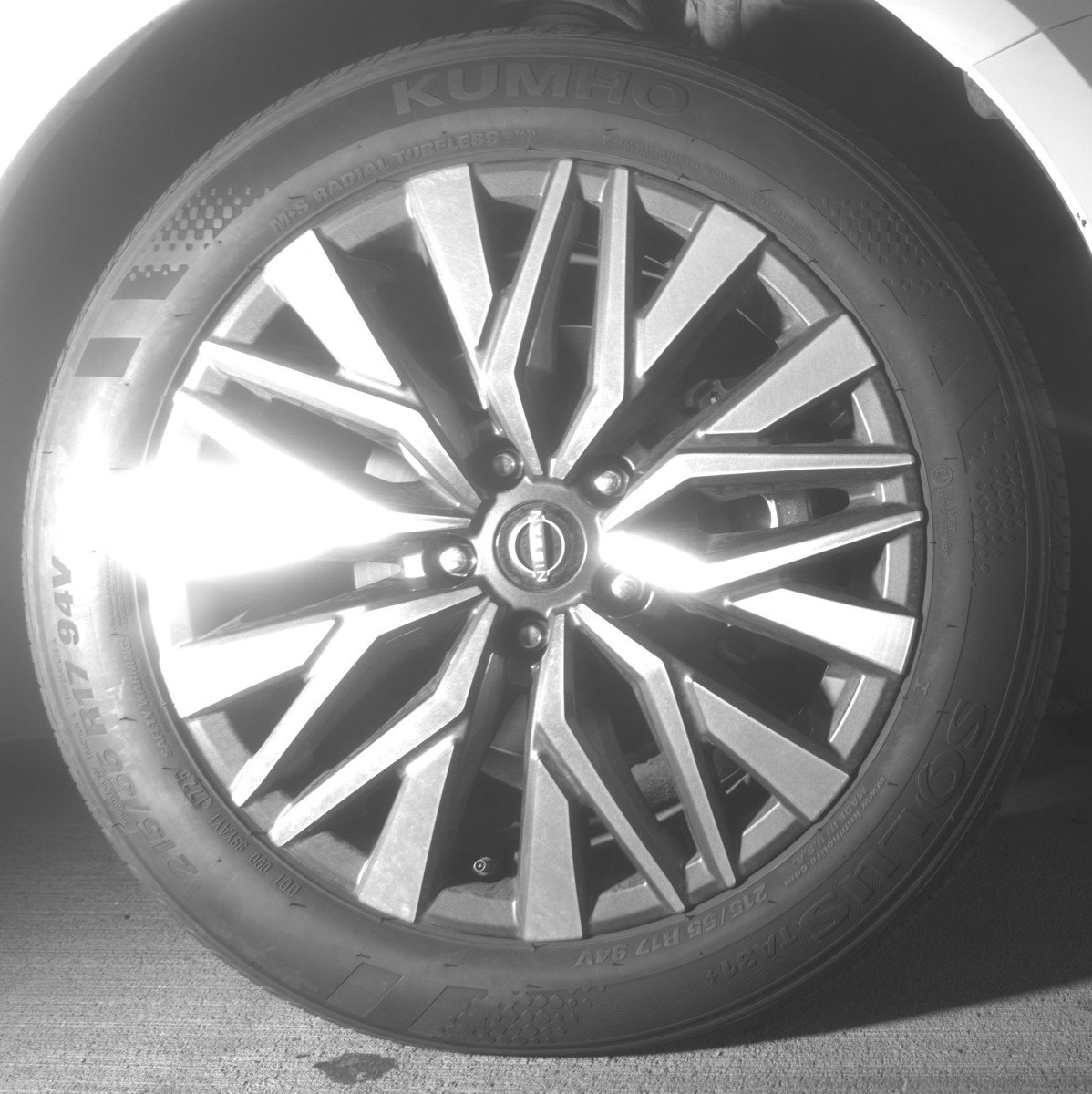 Used 2025 Nissan Altima 2.5 SV image 13