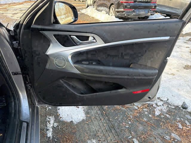 Used 2026 Genesis G70 2.5T Prestige AWD/4WD image 10