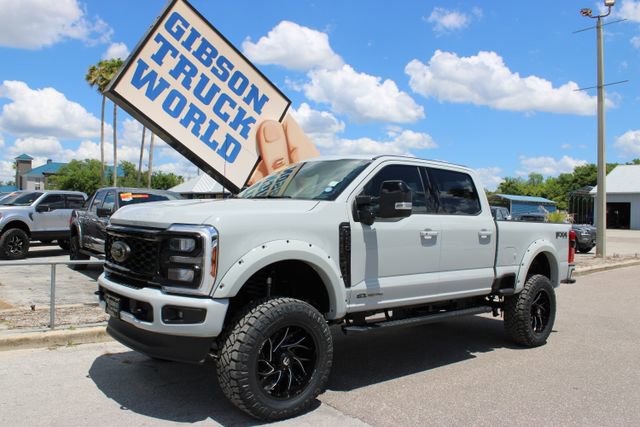 Used 2025 Ford F250 Lariat w/ Black Appearance Package AWD/4WD image 1