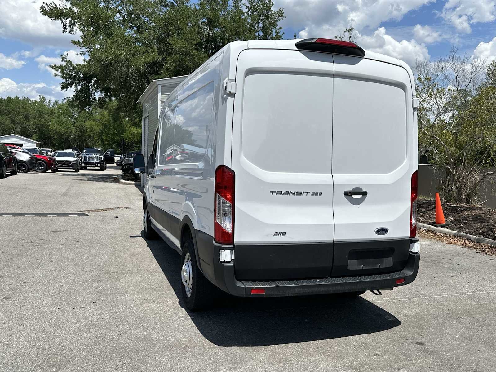 Used 2023 Ford Transit 250 Medium Roof AWD w/ Load Area Protection Package image 4