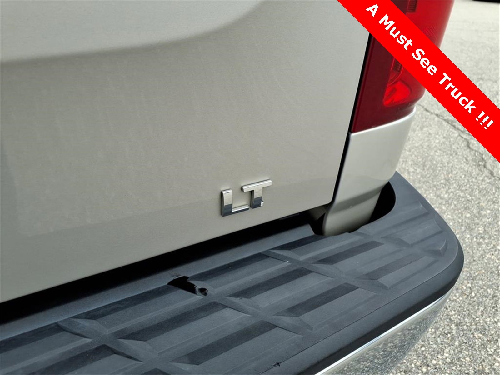 Used 2008 Chevrolet Silverado 1500 LT w/ All Star Edition image 10