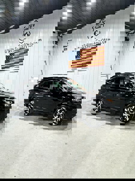 Used 2020 Subaru Outback Limited w/ Popular Package #2 image 2