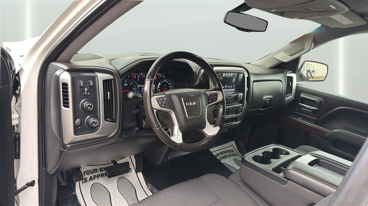 Used 2018 GMC Sierra 1500 SLE w/ Suspension Package, Off-Road AWD/4WD image 17