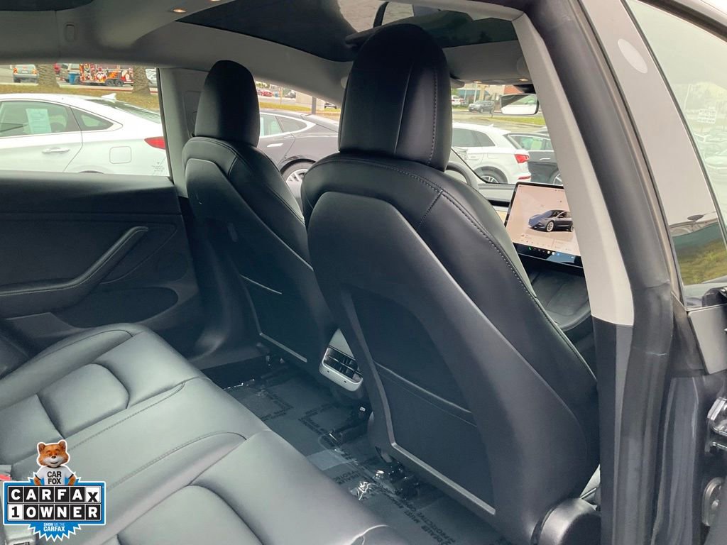 Used 2022 Tesla Model 3 Long Range AWD/4WD image 46