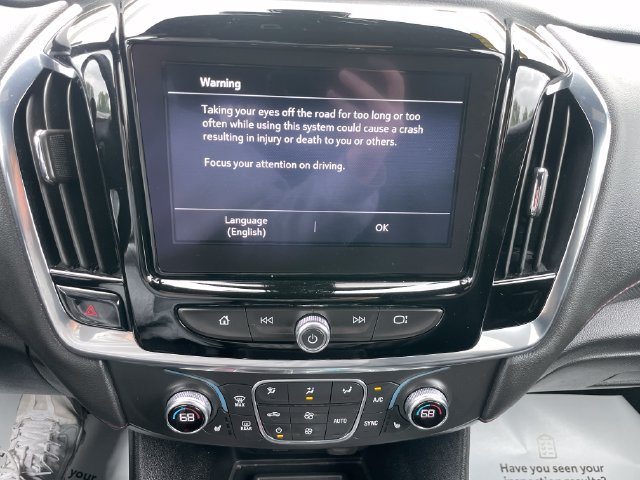 Used 2023 Chevrolet Traverse RS AWD/4WD image 13