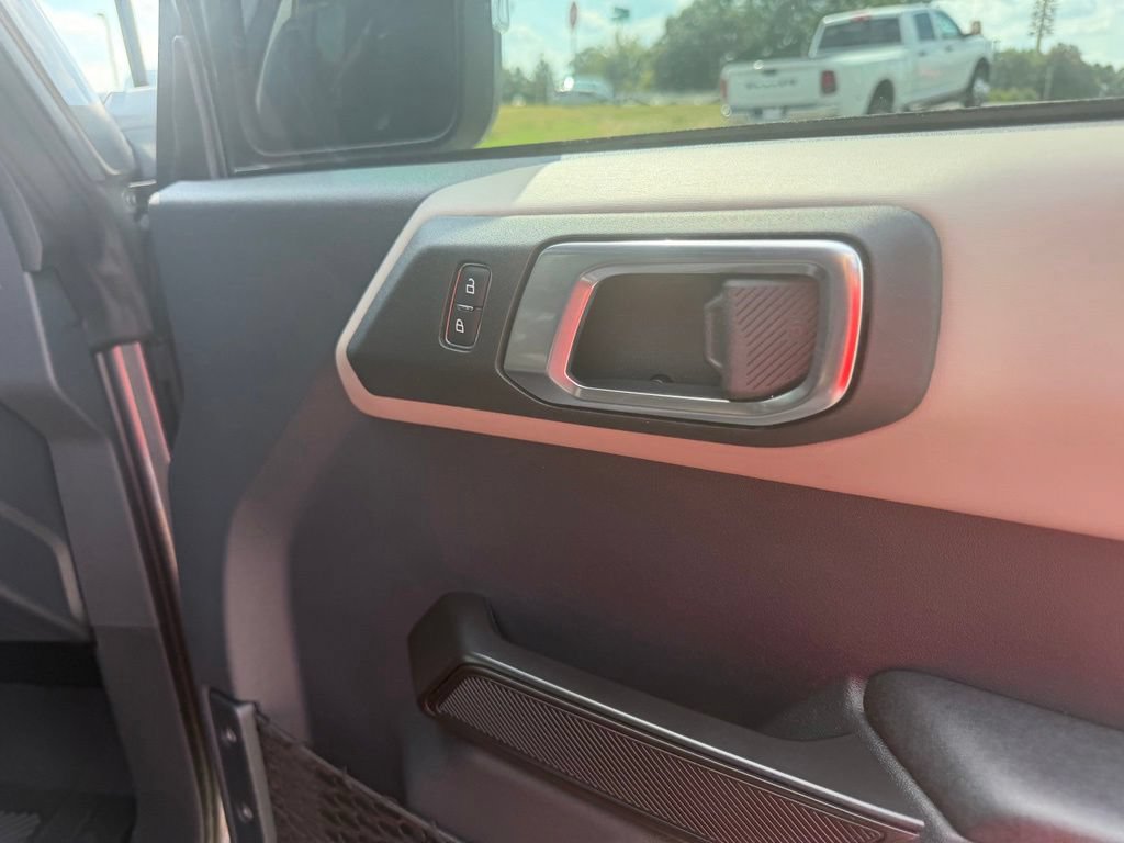 Used 2024 Ford Bronco Wildtrak AWD/4WD image 33