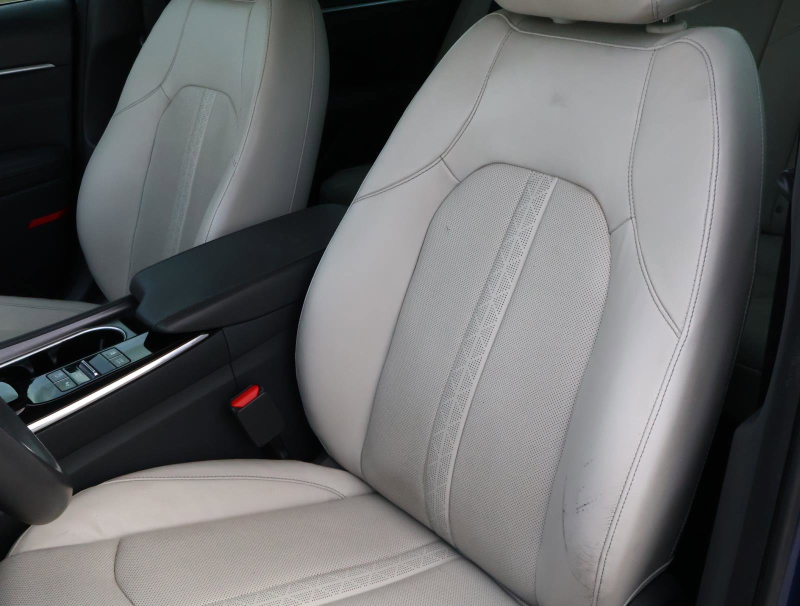 Used 2022 Hyundai Sonata Limited image 14