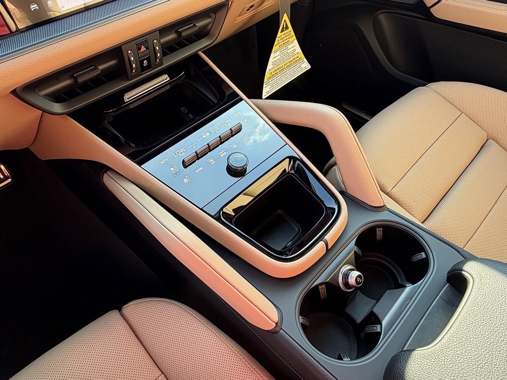 New 2026 Porsche Cayenne S image 16