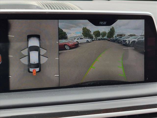 Used 2017 BMW 750i RWD image 12