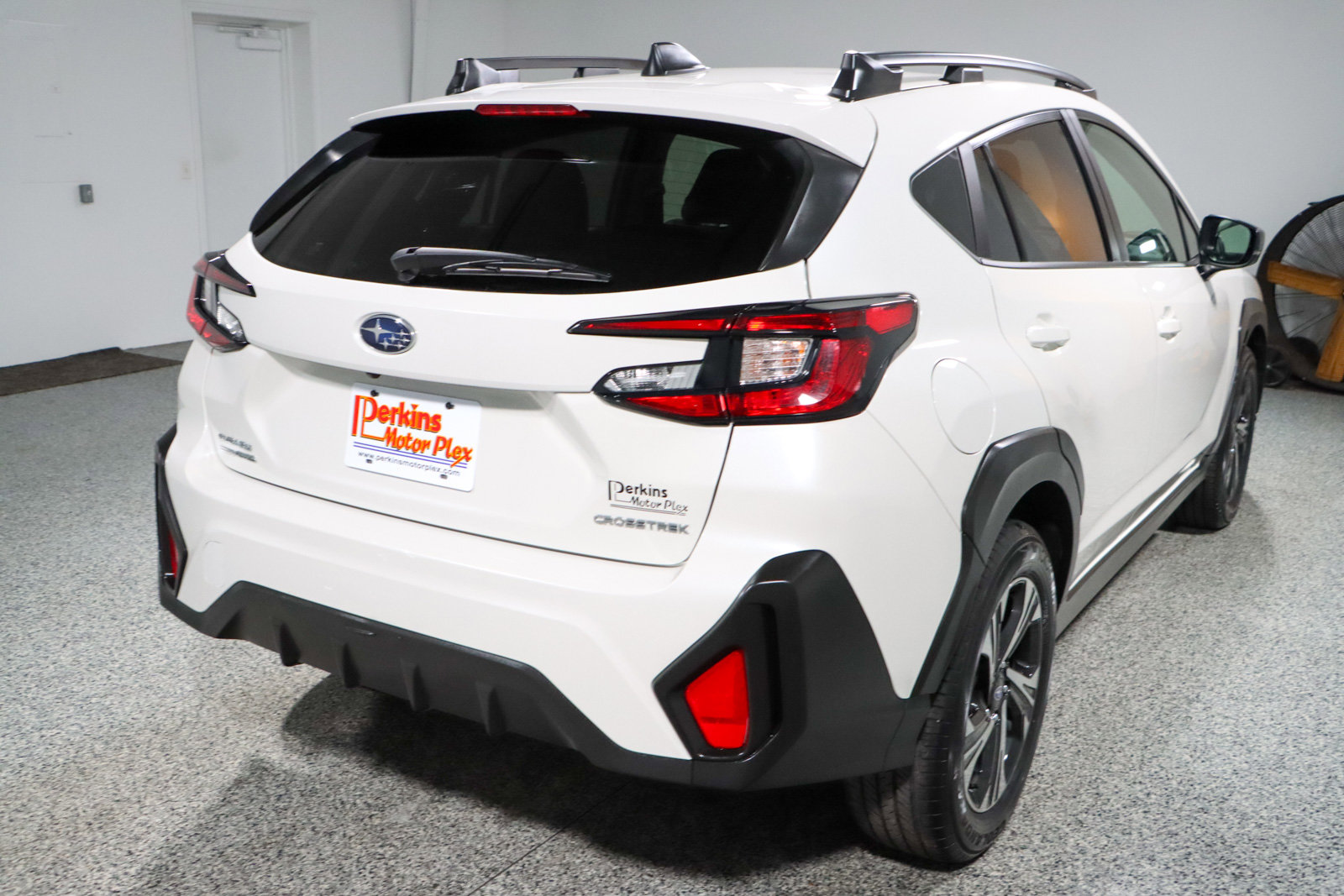 Used 2024 Subaru Crosstrek 2.0i Premium AWD/4WD image 7