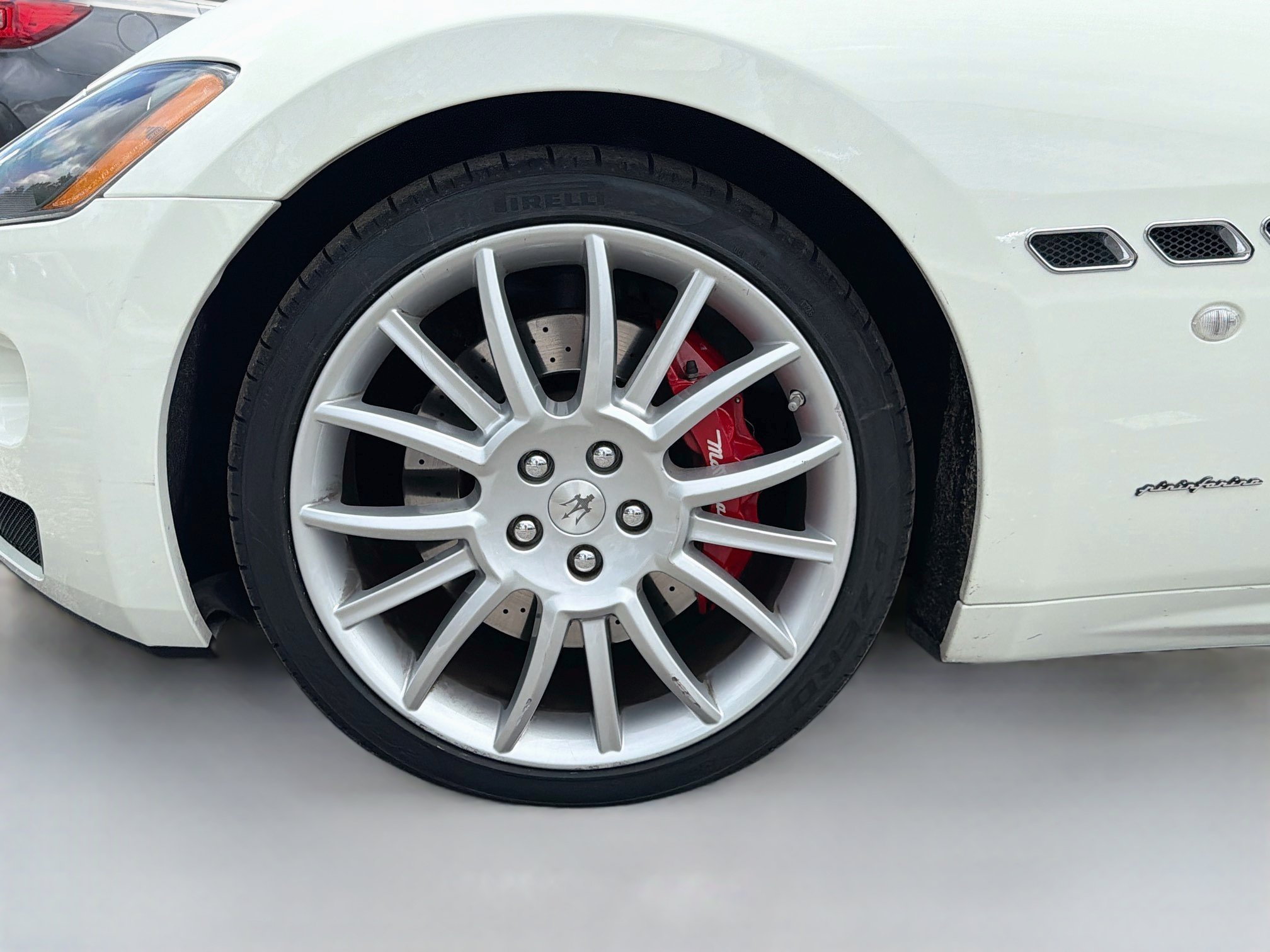Used 2010 Maserati GranTurismo Convertible RWD image 38