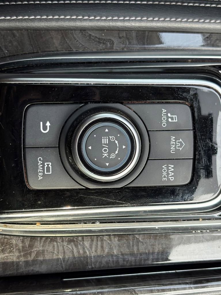 Used 2022 INFINITI QX80 Luxe w/ Cargo Package RWD image 31