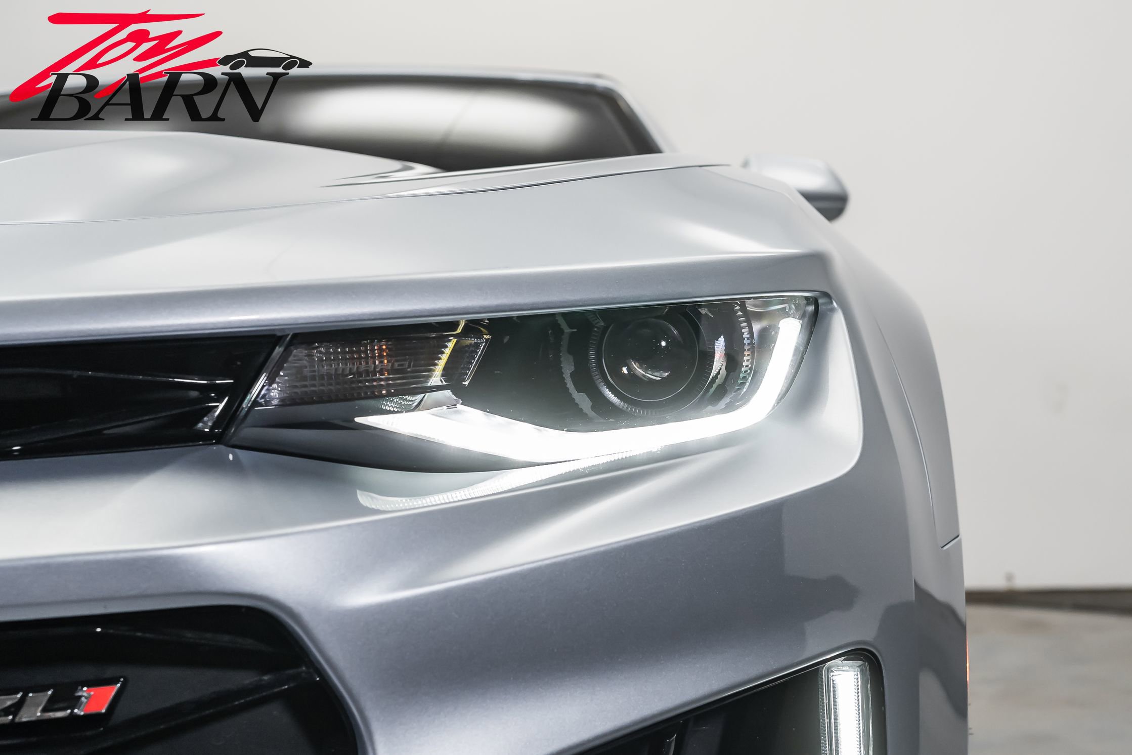 Used 2018 Chevrolet Camaro ZL1 image 19