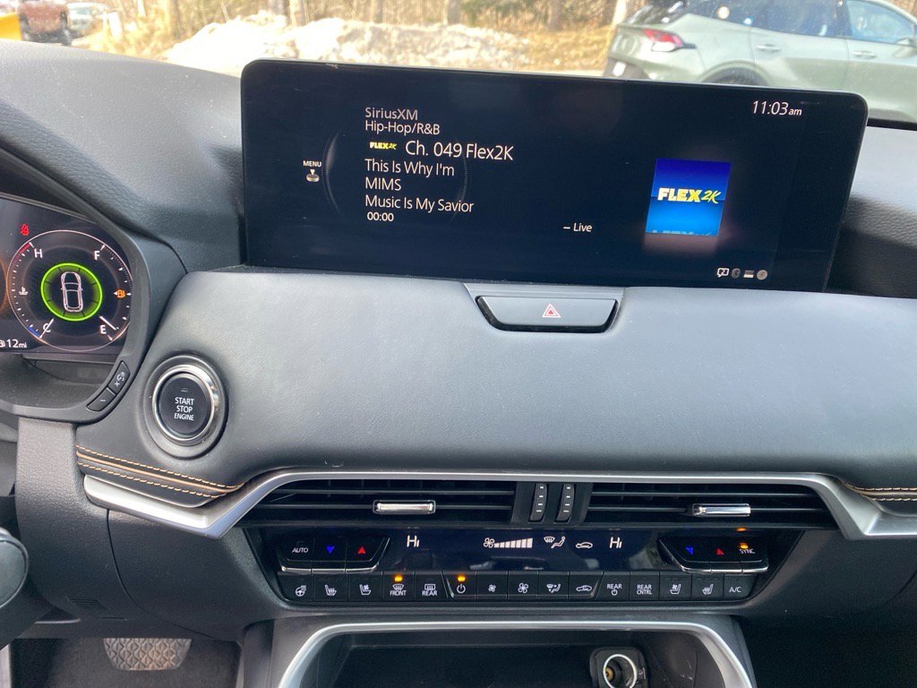 Used 2024 MAZDA CX-90 3.3 Turbo w/ Premium Plus Pkg image 11