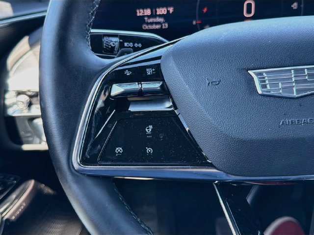 Used 2025 Cadillac Lyriq Luxury AWD/4WD image 35