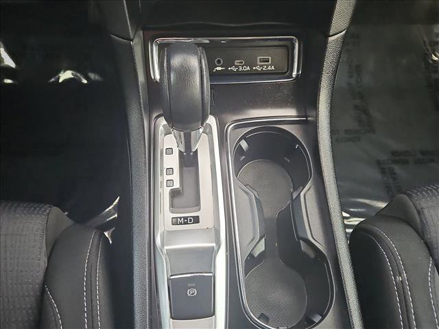 Used 2023 Subaru Ascent Premium w/ Convenience Package image 12